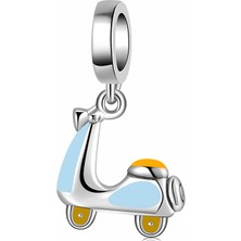 Karm Mücevher Ticaret 925 Ayar Gümüş Charm (Sallanan Moped Charm)