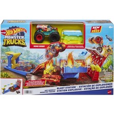 HFB12 Monster Trucks Patlama İstasyonu Oyun Seti , Hot Wheels Monster Trucks