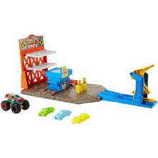 HFB12 Monster Trucks Patlama İstasyonu Oyun Seti , Hot Wheels Monster Trucks