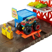 HFB12 Monster Trucks Patlama İstasyonu Oyun Seti , Hot Wheels Monster Trucks