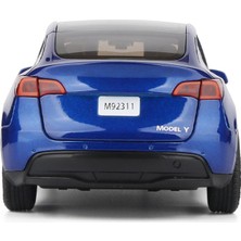 Tesla Model Y 1:24 Birebir Işıklı Maket Sarj Istasyonlu
