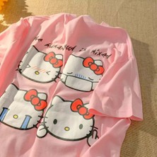 Köstebek Hello Kitty Sick Emoji Pembe () T-Shirt