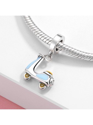 Karm Mücevher Ticaret 925 Ayar Gümüş Charm (Sallanan Moped Charm)