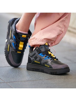 North of Wild Almost Unisex Sneakers -