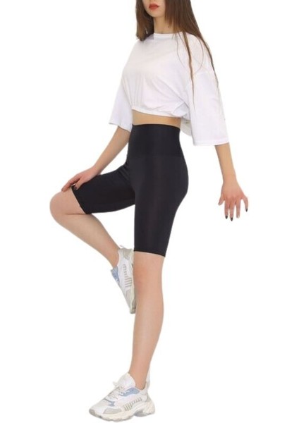 Kısa Şort Tayt Esnek Rahat Yazlık Nefes Alan Kumaş Toparlayıcı Tayt Şort