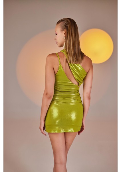 Tek Omuz Detaylı Parlak Mini Thea Elbise Yeşil modelleri