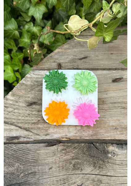 Koyun Gözü Çiçeği Dörtlü Mum Kalıbı ( Silikon ) modelleri