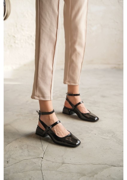 Kadın Kelvin Kısa Topuklu Rugan Ayakkabı Siyah-Rugan fiyatları