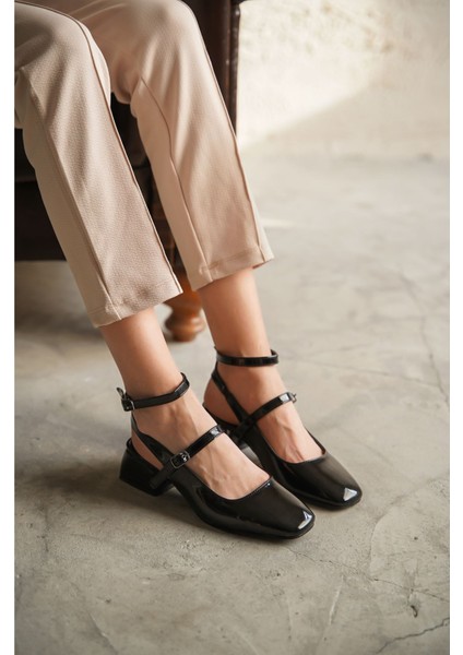 Kadın Kelvin Kısa Topuklu Rugan Ayakkabı Siyah-Rugan modelleri