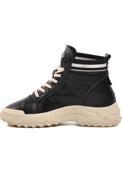 23K310-20 Siyah Bağcıklı Kadın Sneaker Bot fiyatları