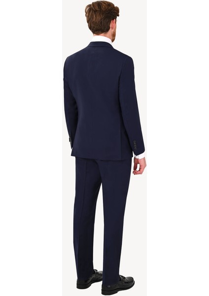 Erkek Lacivert Sivri Yaka Slim Fit Yelekli Takım Elbise