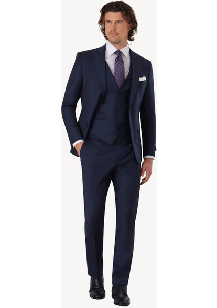 Erkek Lacivert Sivri Yaka Yelekli Slim Fit Takım Elbise