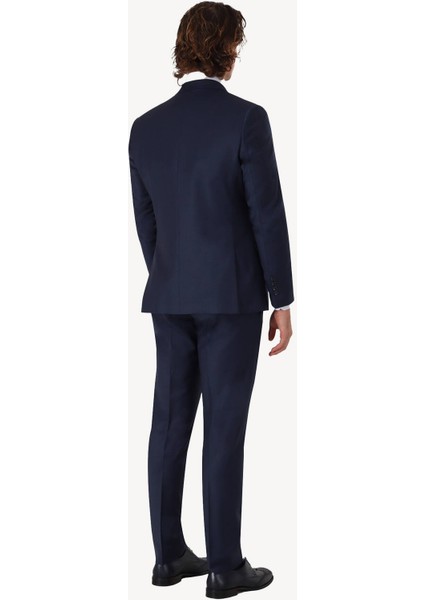 Erkek Lacivert Sivri Yaka Yelekli Slim Fit Takım Elbise