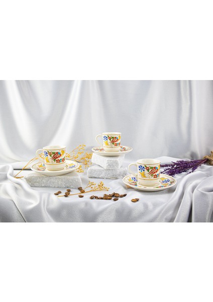 İkili Altın Yaldızlı Tepsili Kadife Kutulu Porselen Fincan Takımı modelleri