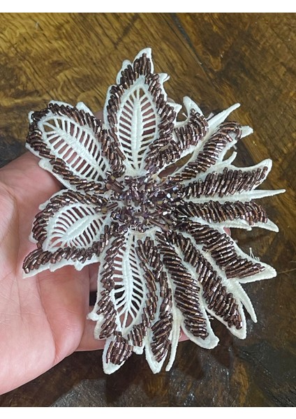 14X14 cm Kabartma Boncuk Işleme Apolet Güpür Aplike Yaprak