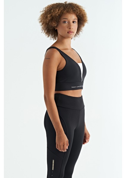 Siyah - Beyaz Yazı Baskılı Renk Bloklu Dar Kalıp Dalgıç Kumaş Kadın Büstiyer - 97271 indirimleri