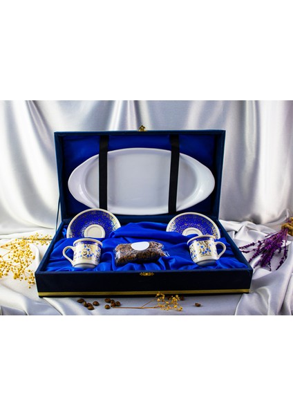 İkili Altın Yaldızlı Tepsili Kadife Kutulu Porselen Fincan Takımı
