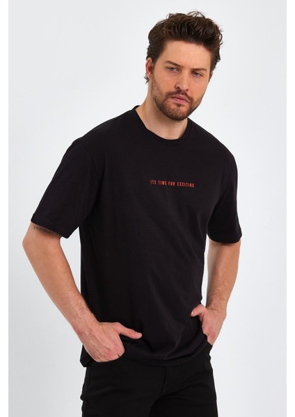 Erkek Siyah Baskılı Basic Oversize Bisiklet Yaka Kısa Kollu T-Shirt modelleri