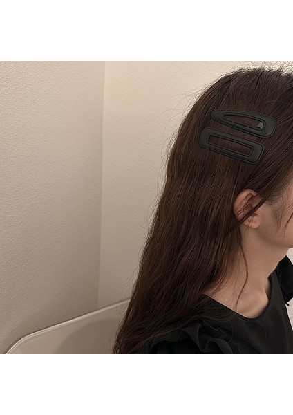 1 Paket Küçük Paket Deri Basit Saç Tokası (Eşkenar Dörtgen Kare - Köri) (Yurt Dışından) fiyatları