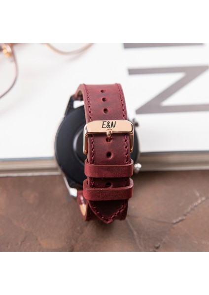 Samsung Galaxy Watch 4 / 5 / 6 / 7 44MM / 40MM / Galaxy Watch 5 Pro 45MM / Galaxy Watch 4 44MM / 40MM / Galaxy Watch 4 Classic 46MM / 42MM 47MM Active 2 40MM / 44MM Uyumlu Croco Deri Kordon