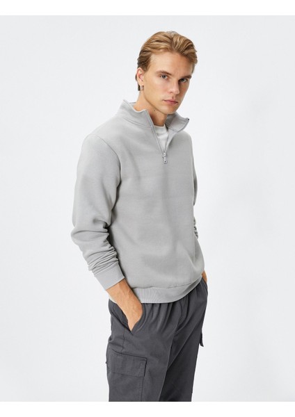 Yarım Fermuarlı Sweatshirt Dik Yaka Uzun Kollu fiyatları