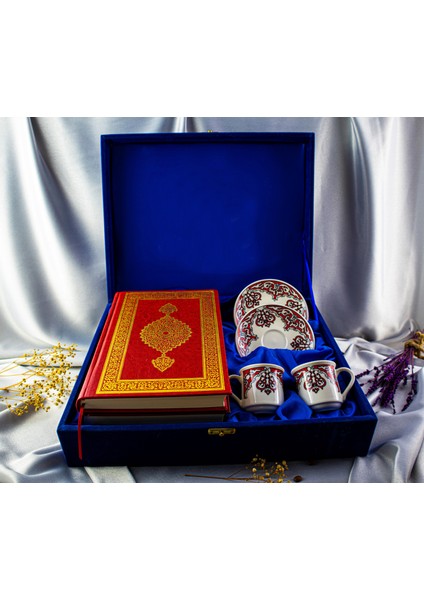 İkili Kur'an-ı Kerim'li Kadife Kutulu Porselen Fincan Takımı