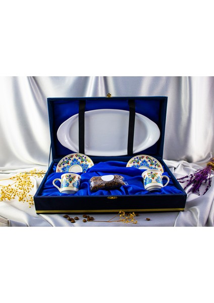 Ikili Altın Yaldızlı Tepsili Kadife Kutulu Porselen Fincan Takımı