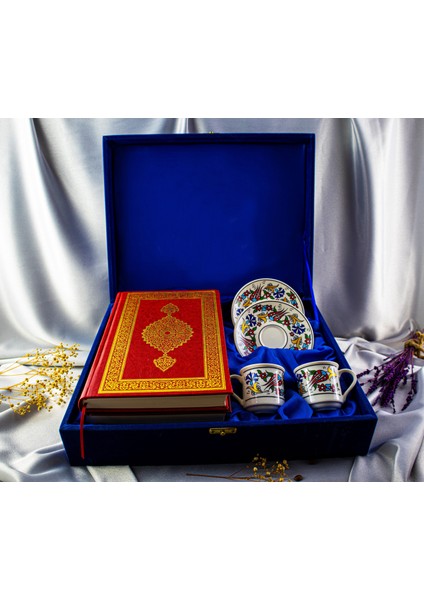 Ikili Kur`an-I Kerim`li Kadife Kutulu Porselen Fincan Takımı