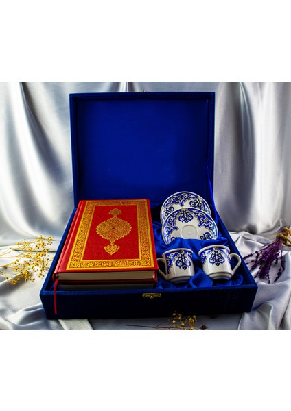 İkili Kur'an-ı Kerim'li Kadife Kutulu Porselen Fincan Takımı