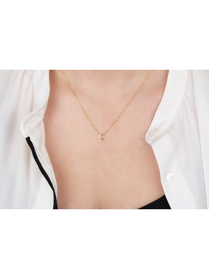 Glorria Gümüş 3 Boyutlu Minimalist Ç Harfi Kolye