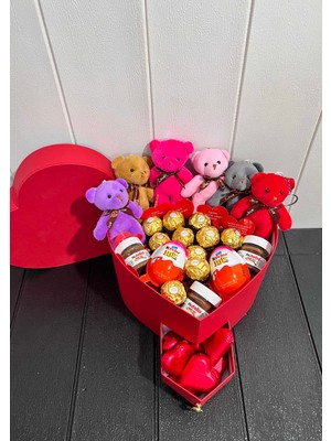 Lenostra Sevgiliye Romantik Hediye Çekmeceli Kalp Kutuda Lüx Çikolatalar ve Mini Ayıcıklar