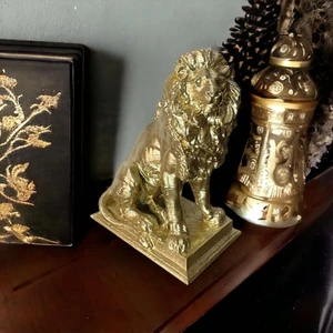 Lu Design Gold Renk Aslan Biblo