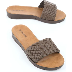 Yazlık Suni Deri Kadın Terlik