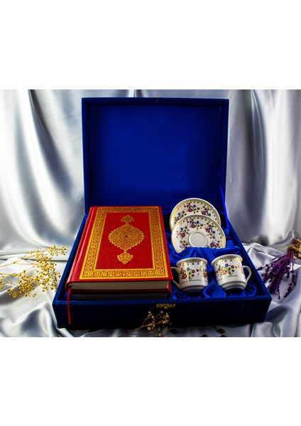 İkili Altın Yaldızlı Kur'an-ı Kerim'li Kadife Kutulu Porselen Fincan Takımı