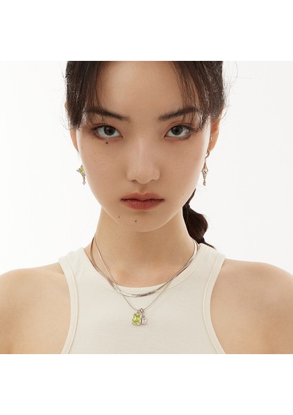 Aurora Yeşil Pırıltılı Serisi Kolye Çift Yığın Köprücük Zinciri (Yurt Dışından) fiyatları