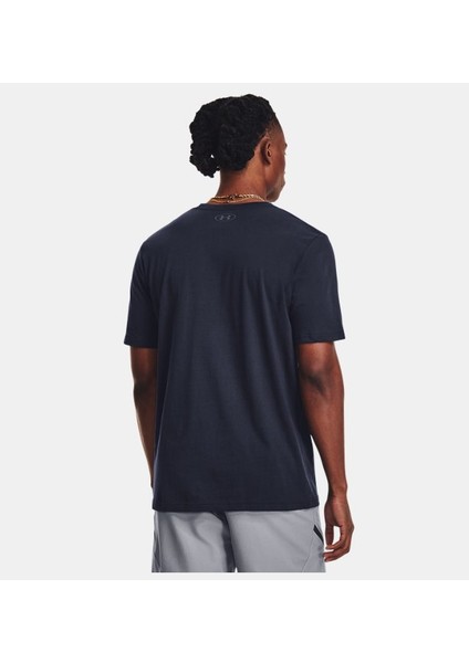 Erkek UA Elevated Core Pocket Kısa Kollu 1379554-410 modelleri