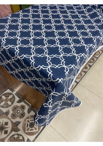 Sıvı ve Lekeye Dayanıklı Dertsiz Masa Örtüsü Zincir Desen