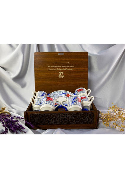 Ahşap Kutulu Porselen Fincan Takımı 6'lı