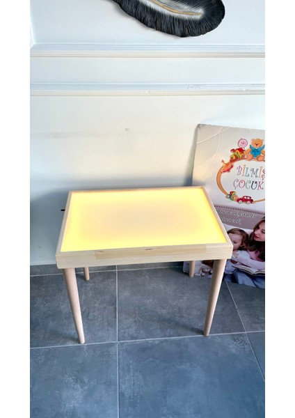 Bilmiş Çocuk Montessori Işıklı Etkinlik ve Oyun Masası (Ayaklı) 16 Renk Ahşap Light Table (45x65)