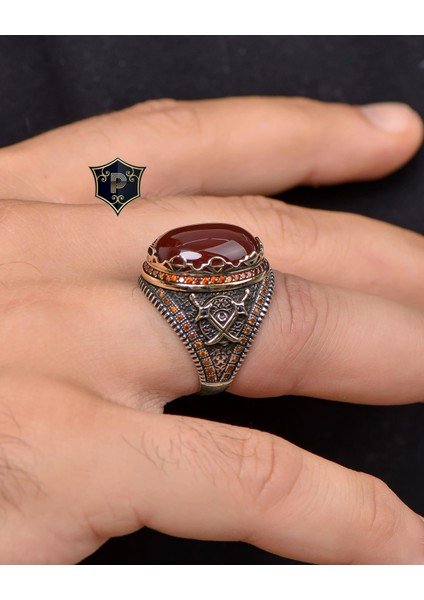 Gümüş Kılıç Figürlü Akik Taşlı Zirkon Taş Süslemeli 925 Ayar Gümüş Erkek Yüzüğü fırsatları