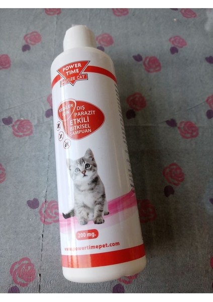 Kedi Şampuanı