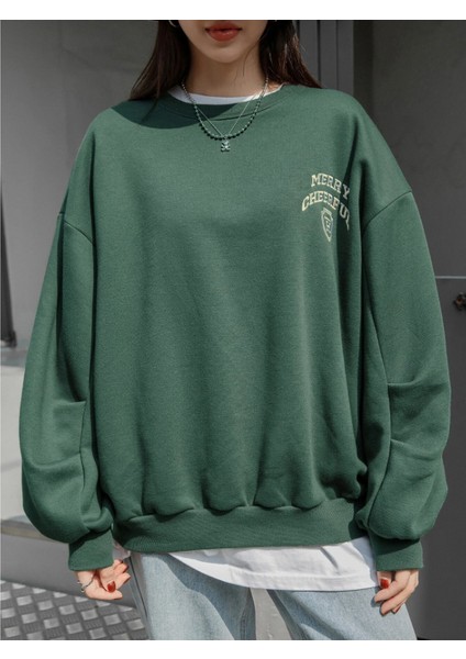 Kadın Merry Cheerful Baskılı Oversize Sweatshirt fırsatları