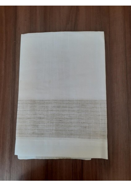 Krem Kenarları Simli Çizgili Kare Masa Örtüsü
