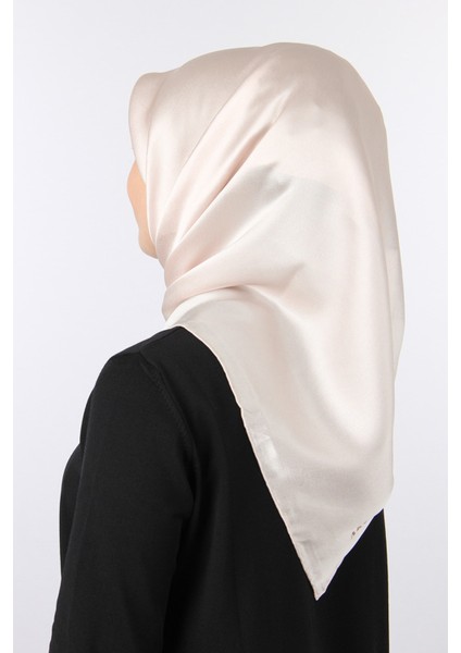 393 Aker Taşlanmış Düz İpek Eşarp 7747758 modelleri