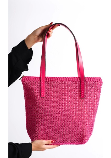 Laura Nakış Hasır Pembe Kadın Omuz Çanta