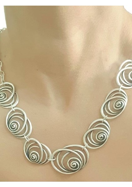 Antik Çelik Döngü Tasarımlı Gümüş Kaplama Zincir Kadın Kolye