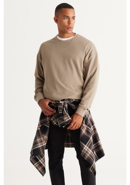 Erkek Açık Haki Loose Fit Içi Polarlı 3 Iplik Bisiklet Yaka Jakarlı Sweatshirt