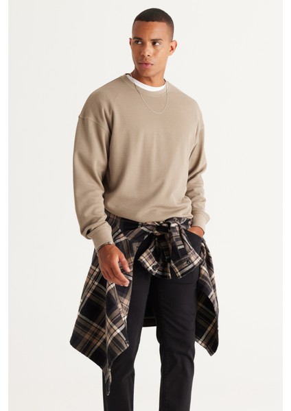 Erkek Açık Haki Loose Fit Içi Polarlı 3 Iplik Bisiklet Yaka Jakarlı Sweatshirt