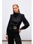 Kol Aksesuar Detaylı Bluz - Siyah 4