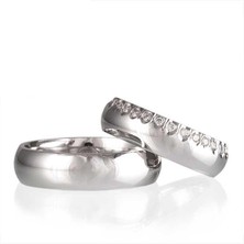 Gümüşcüm Sıra Taşlı Bombeli Gümüş Alyans Modeli Bayan Nişan ve Söz Yüzükleri